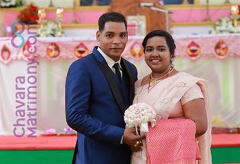 Christian Wedding photos of Jithin Jose & Gisna Baby